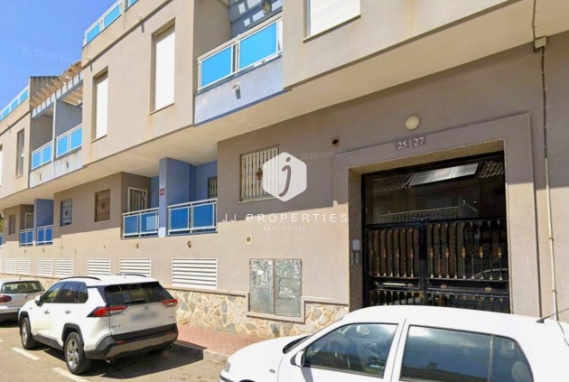 Aus zweiter Hand - Wohnung -
Torrevieja - Playa del Cura