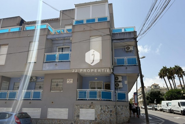 Aus zweiter Hand - Wohnung -
Torrevieja - Playa del Cura