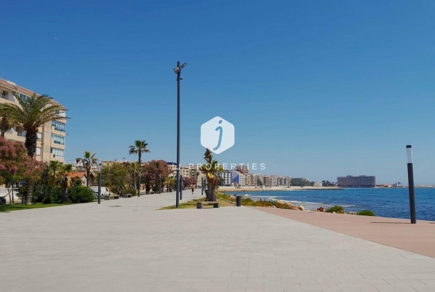 Aus zweiter Hand - Wohnung -
Torrevieja - Playa del Cura