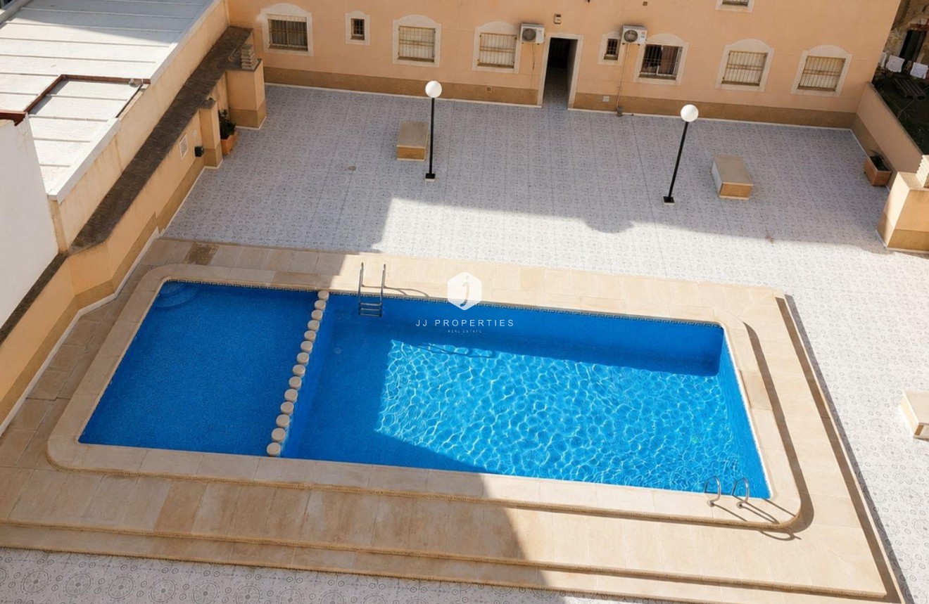 D'occasion - Attique -
Torrevieja - Centro