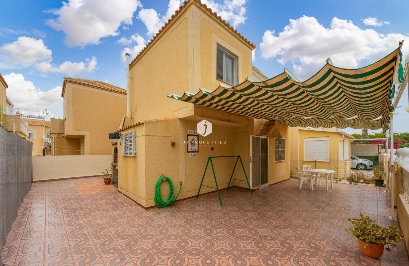 Segunda mano - Villa -
Torrevieja - El Limonar