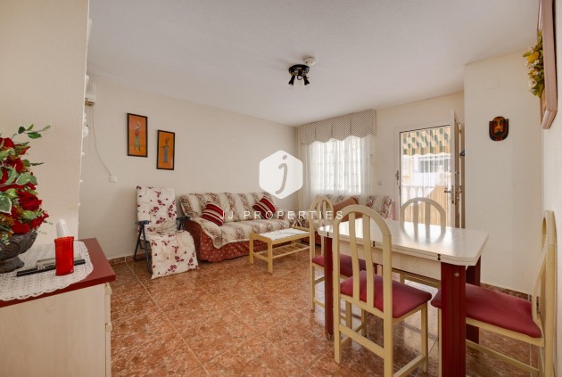 Segunda mano - Villa -
Torrevieja - El Limonar