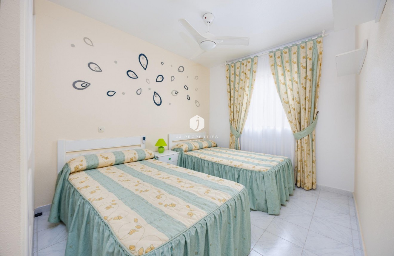 Segunda mano - Villa -
Torrevieja - El Limonar