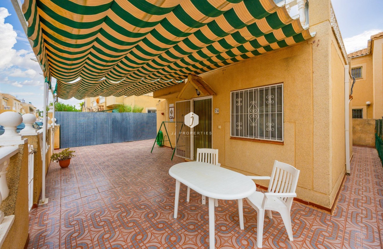 Segunda mano - Villa -
Torrevieja - El Limonar