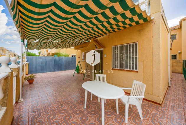 Segunda mano - Villa -
Torrevieja - El Limonar