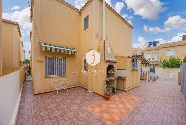 Segunda mano - Villa -
Torrevieja - El Limonar