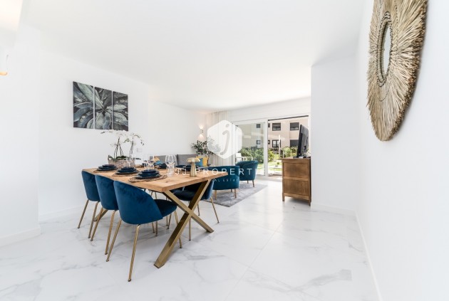 Resale - Apartment / flat -
Torrevieja - Costa Blanca