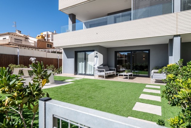 Resale - Apartment / flat -
Torrevieja - Costa Blanca