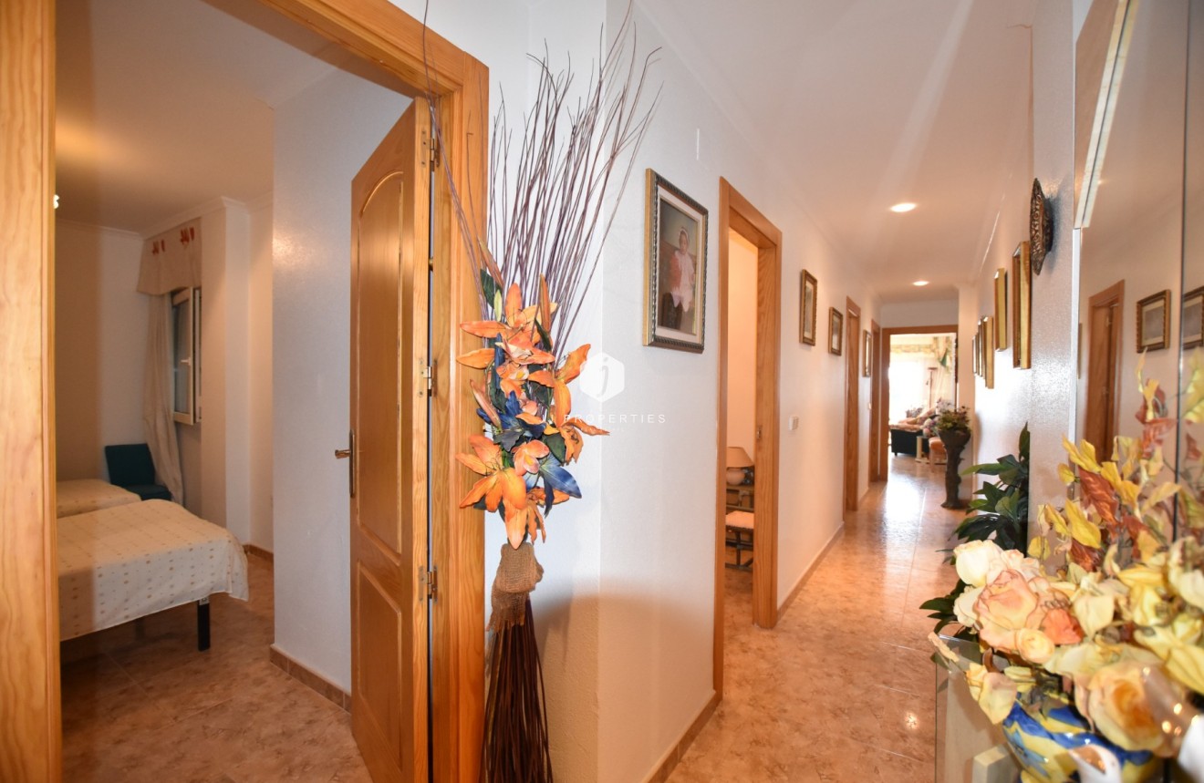 Resale - Apartment / flat -
La Mata - Costa Blanca