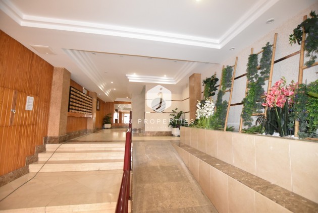 Resale - Apartment / flat -
La Mata - Costa Blanca