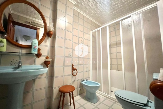 Aus zweiter Hand - Wohnung -
Torrevieja - Acequion