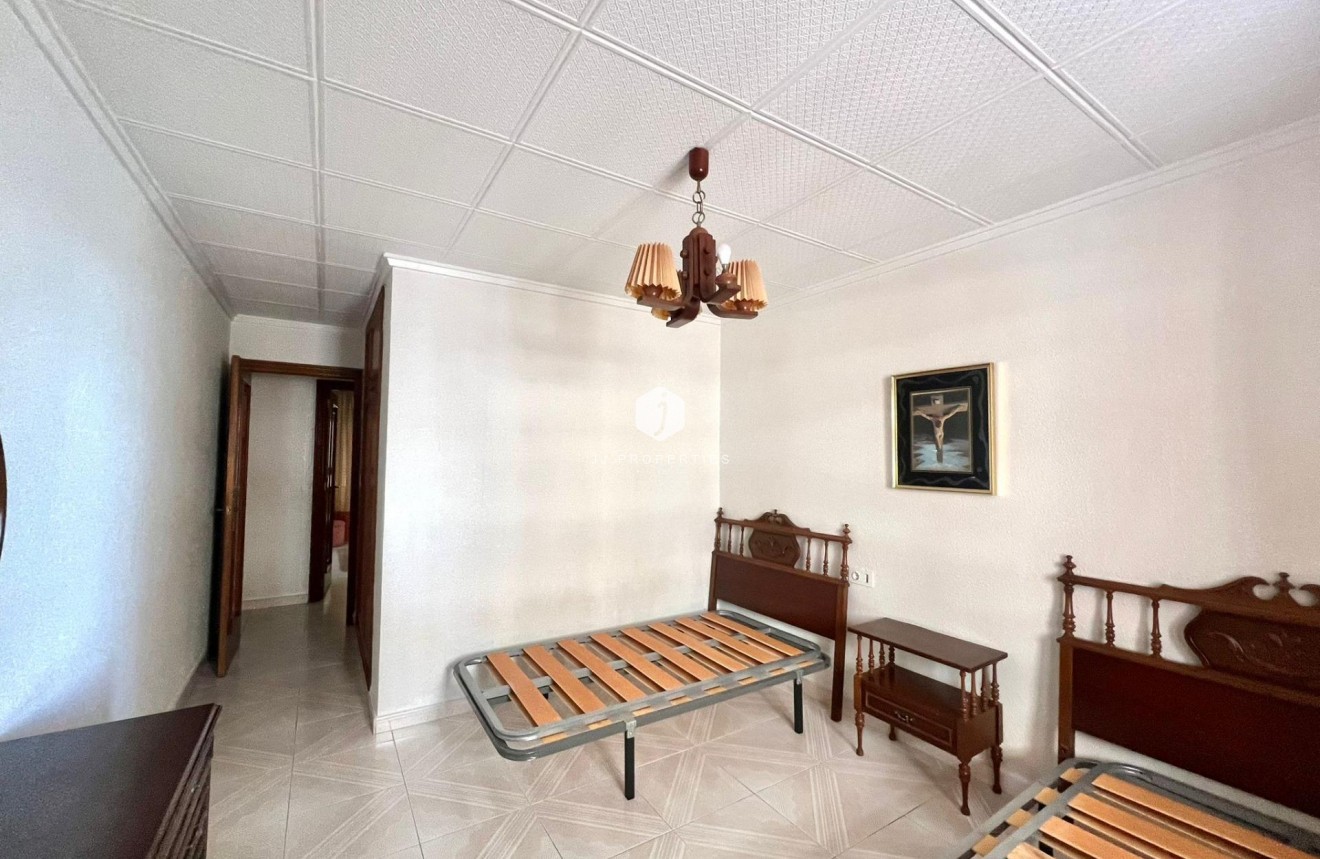 Aus zweiter Hand - Wohnung -
Torrevieja - Acequion
