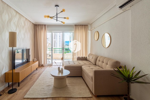 D'occasion - Appartement -
Torrevieja - La Mata Pueblo