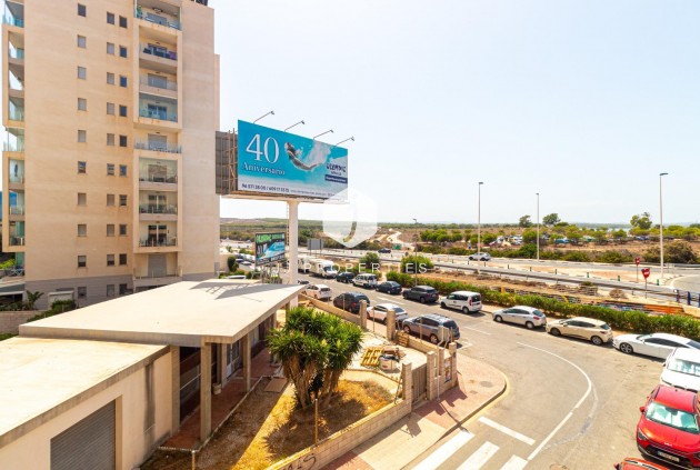D'occasion - Appartement -
Torrevieja - La Mata Pueblo
