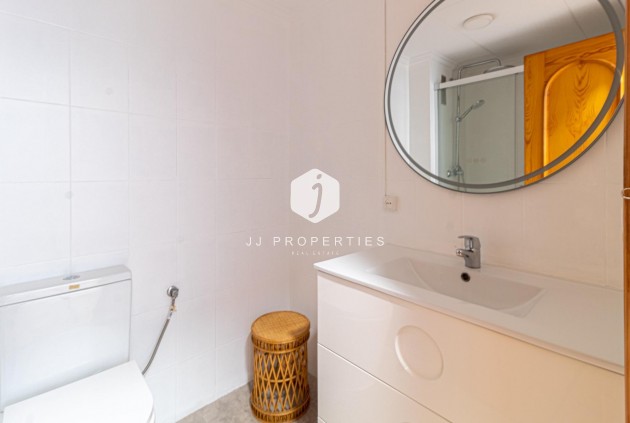 D'occasion - Appartement -
Torrevieja - La Mata Pueblo