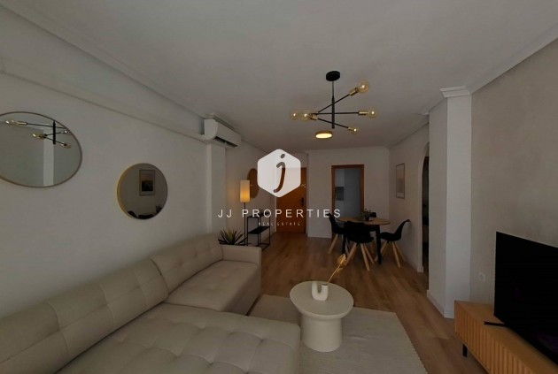 D'occasion - Appartement -
Torrevieja - La Mata Pueblo