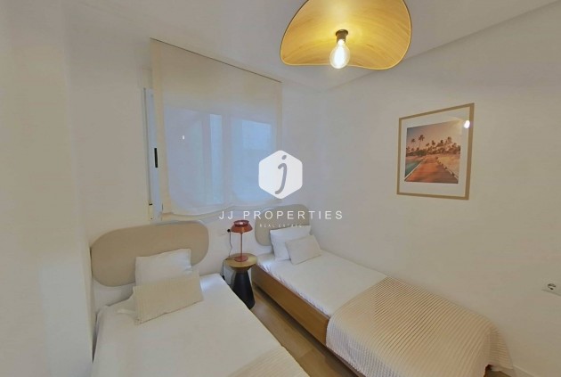 D'occasion - Appartement -
Torrevieja - La Mata Pueblo