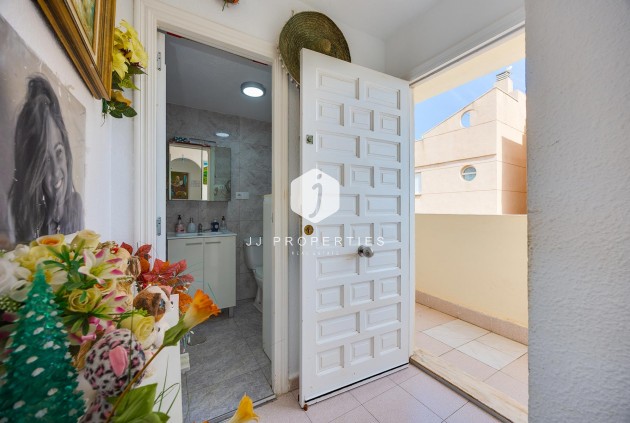 Tweedehands - Appartement / flat -
Torrevieja - Costa Blanca