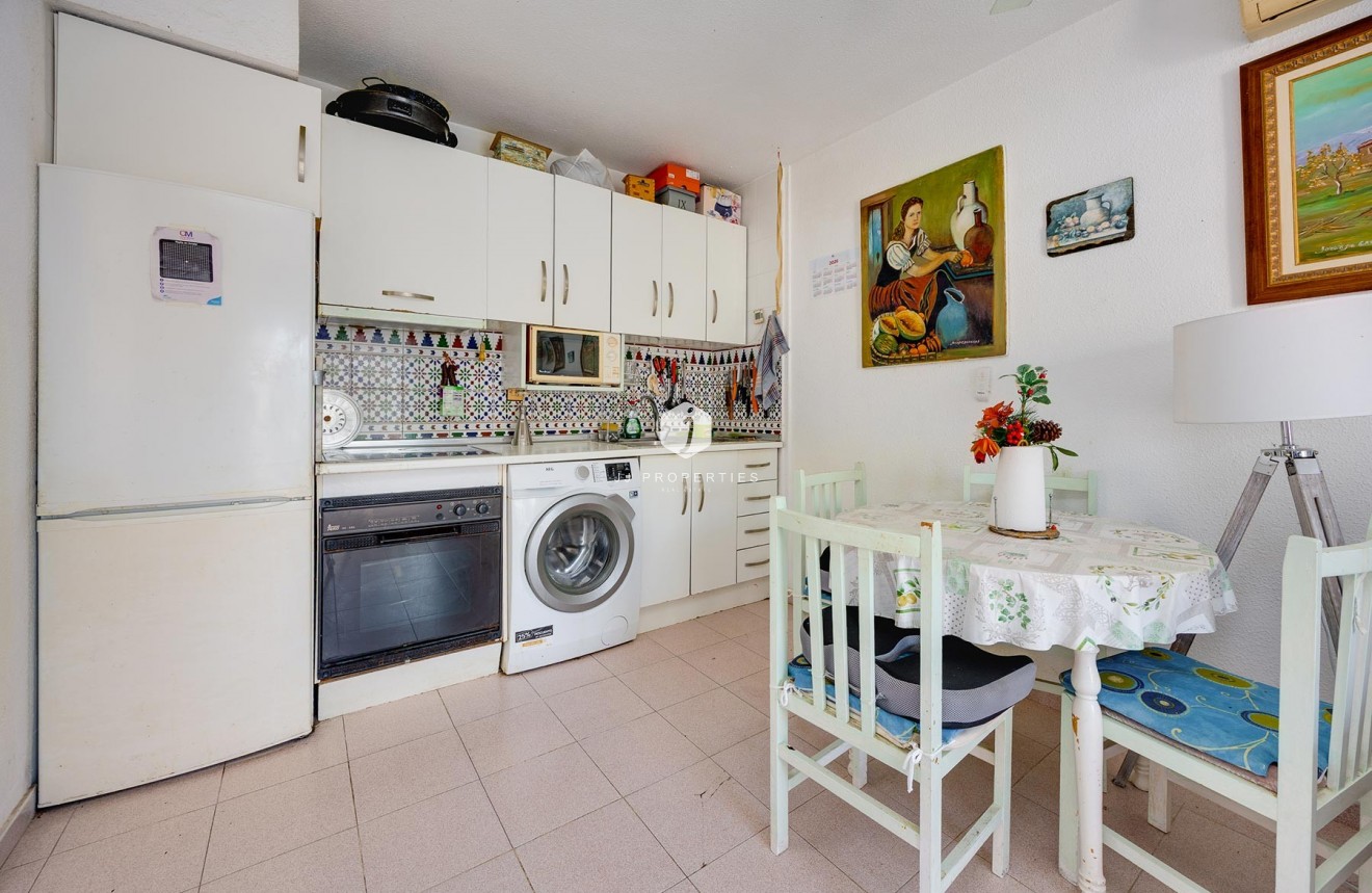 Tweedehands - Appartement / flat -
Torrevieja - Costa Blanca
