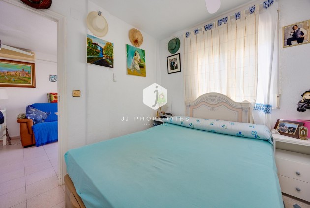 Tweedehands - Appartement / flat -
Torrevieja - Costa Blanca