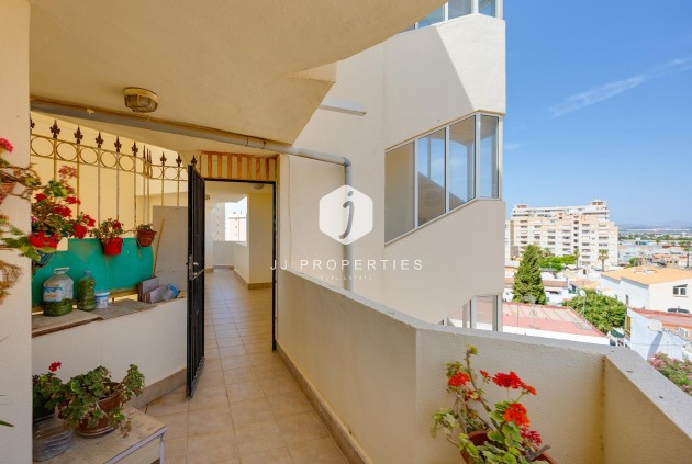 Tweedehands - Appartement / flat -
Torrevieja - Costa Blanca