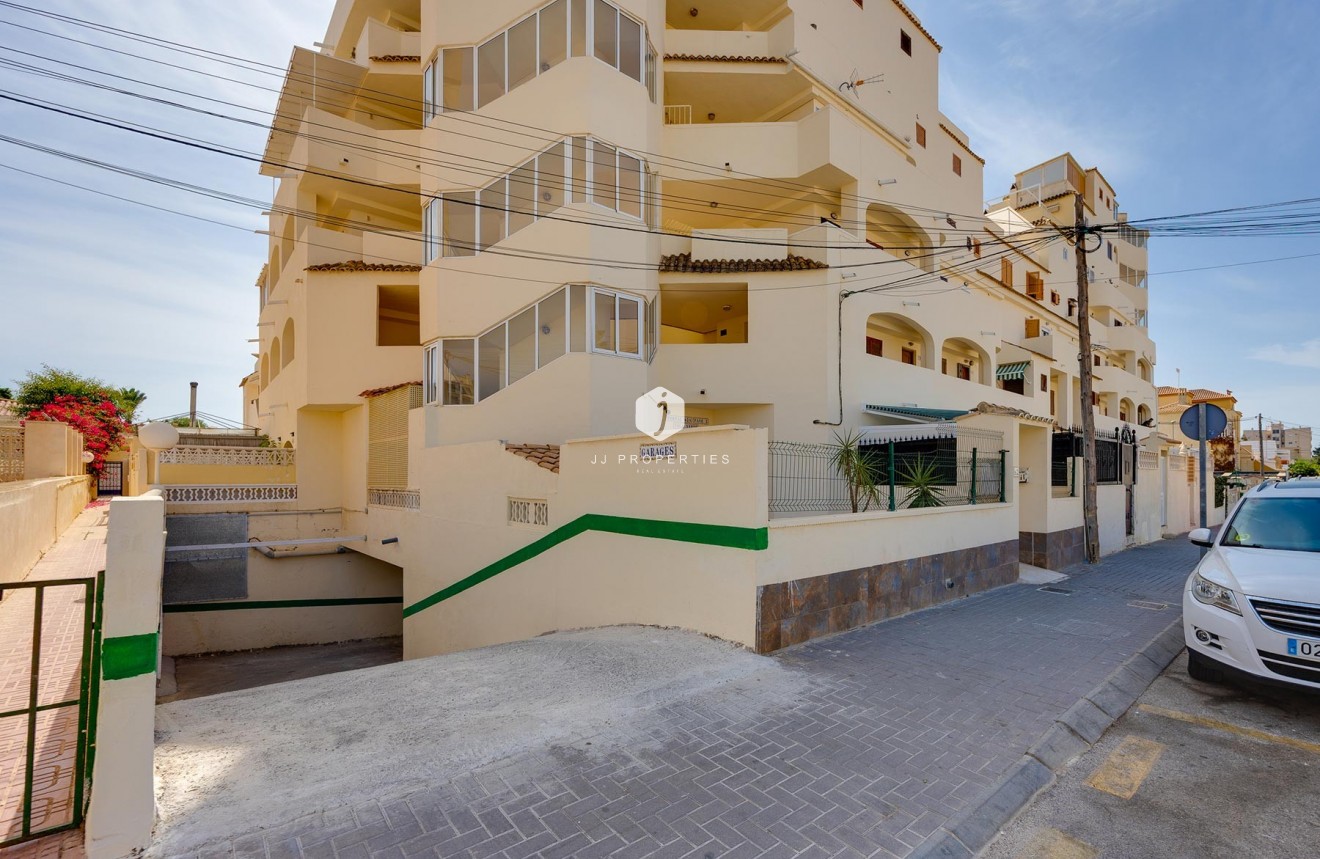 Tweedehands - Appartement / flat -
Torrevieja - Costa Blanca