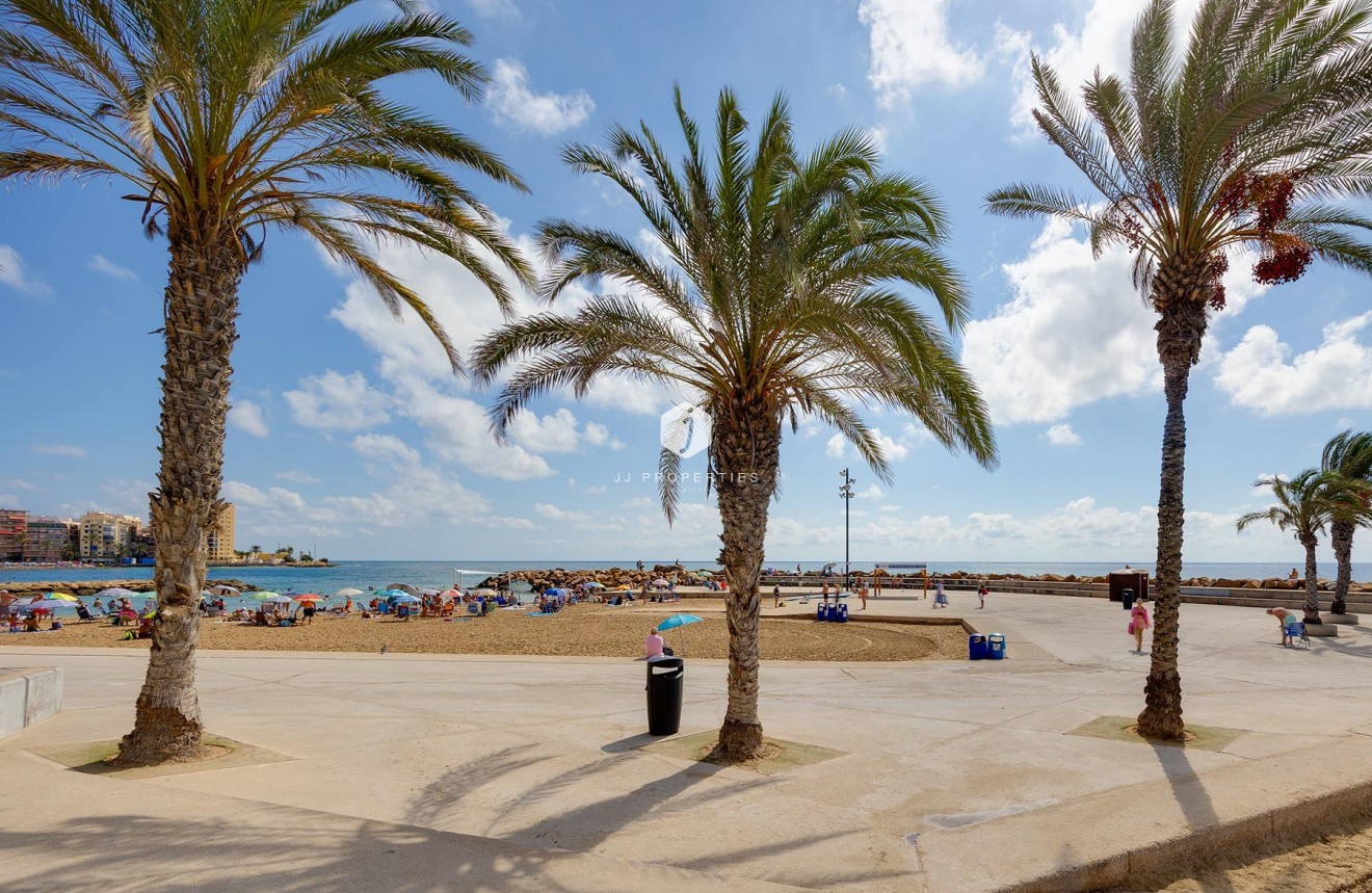 Tweedehands - Appartement / flat -
Torrevieja - Costa Blanca