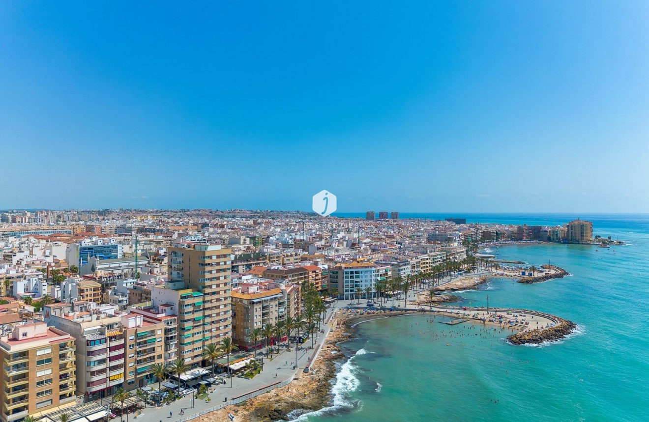 Tweedehands - Appartement / flat -
Torrevieja - Costa Blanca