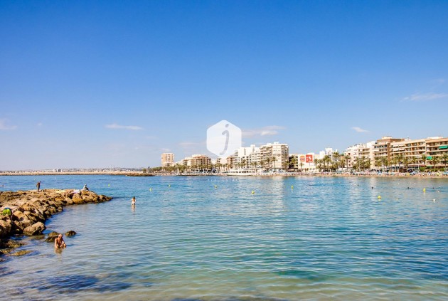 Tweedehands - Appartement / flat -
Torrevieja - Habaneras