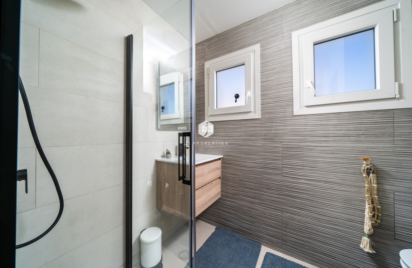 D'occasion - Appartement -
El Chaparral - Costa Blanca
