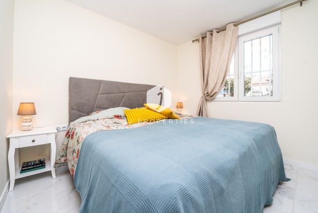 Aus zweiter Hand - Bungalow -
Torrevieja - Torreta