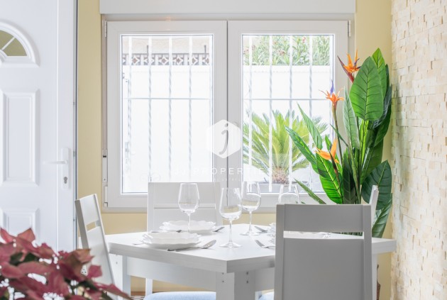 Aus zweiter Hand - Bungalow -
Torrevieja - Torreta