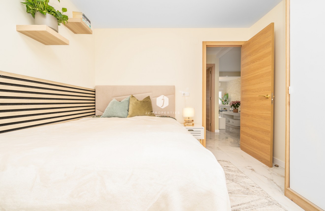 Aus zweiter Hand - Bungalow -
Torrevieja - Torreta