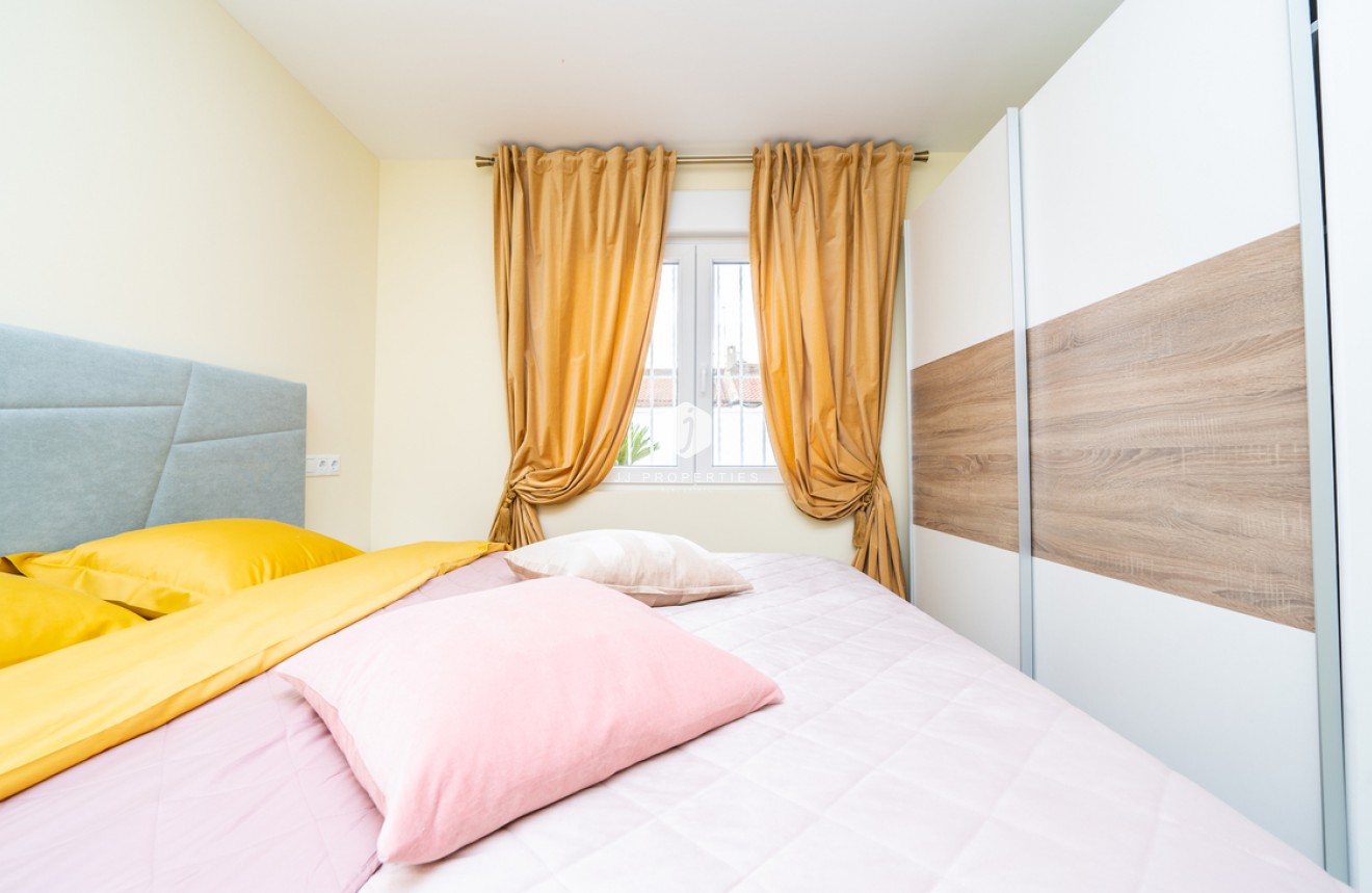 Aus zweiter Hand - Bungalow -
Torrevieja - Torreta