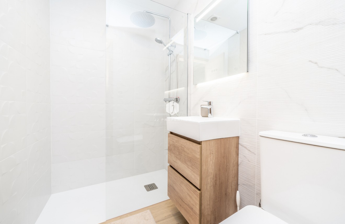Aus zweiter Hand - Bungalow -
Torrevieja - Torreta