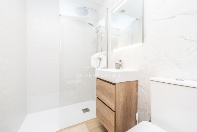 Aus zweiter Hand - Bungalow -
Torrevieja - Torreta