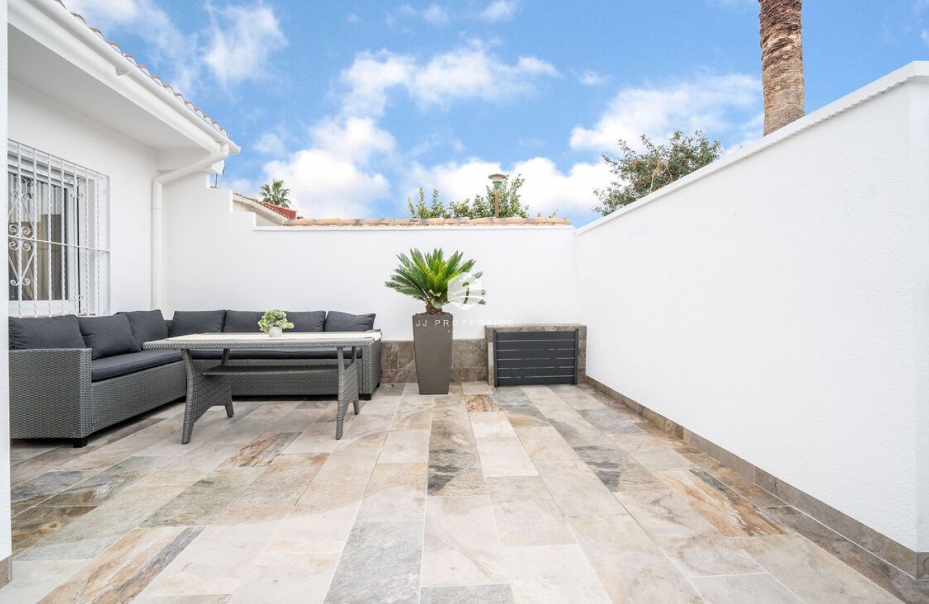 Aus zweiter Hand - Bungalow -
Torrevieja - Torreta