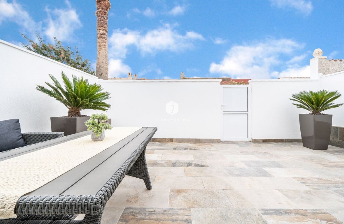 Aus zweiter Hand - Bungalow -
Torrevieja - Torreta