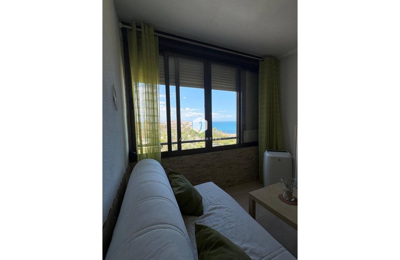 Resale - Apartment / flat -
Torrevieja - Cabo cervera