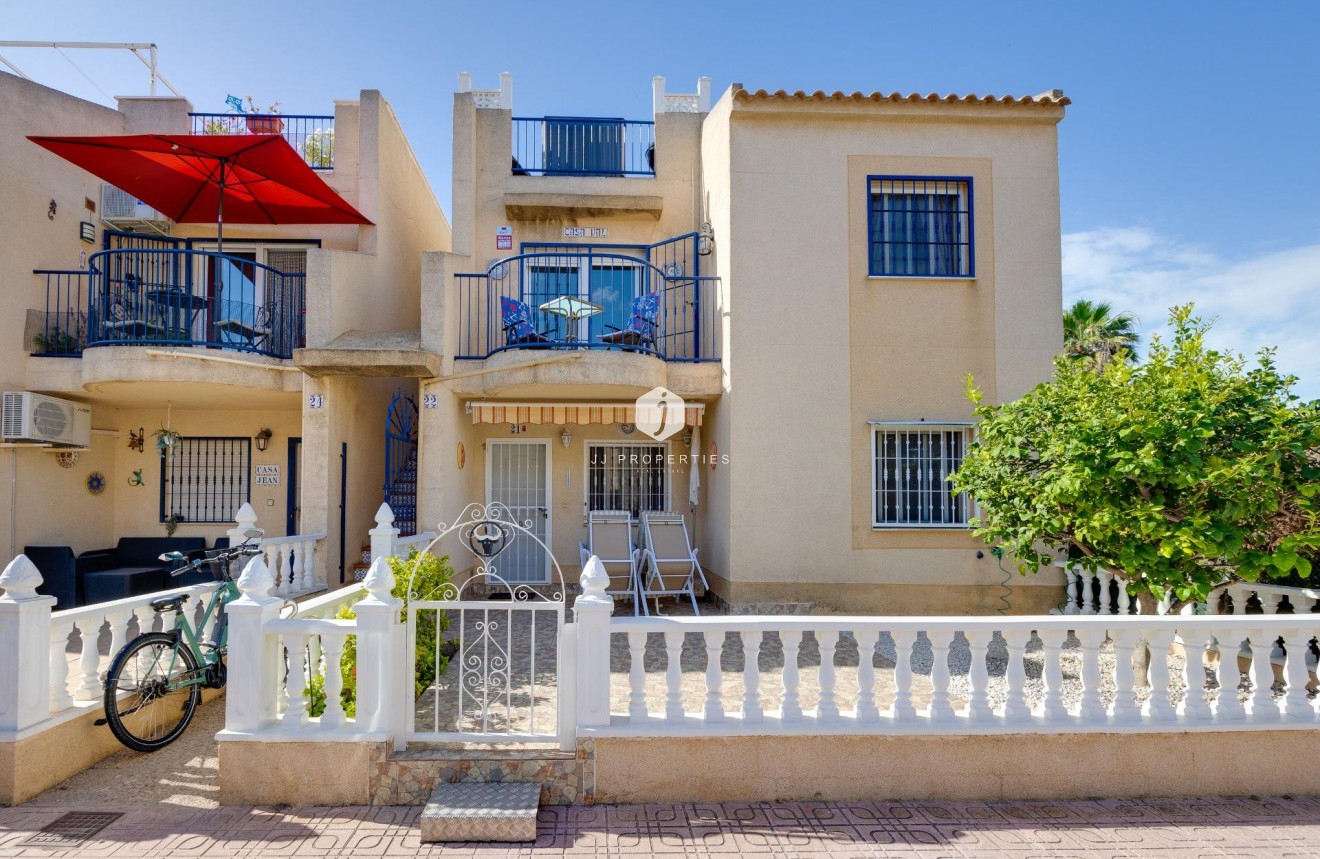 Aus zweiter Hand - Bungalow -
Torrevieja - El chaparral