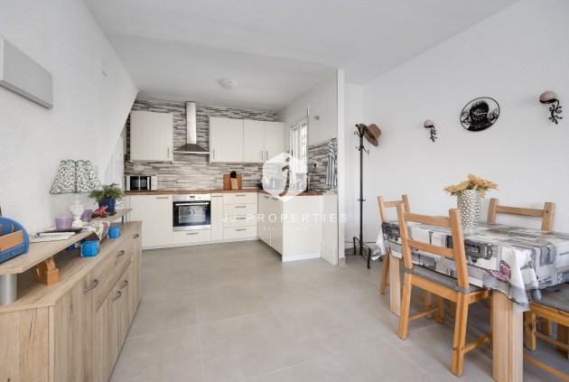 Tweedehands - Bungalow -
Torrevieja - El chaparral
