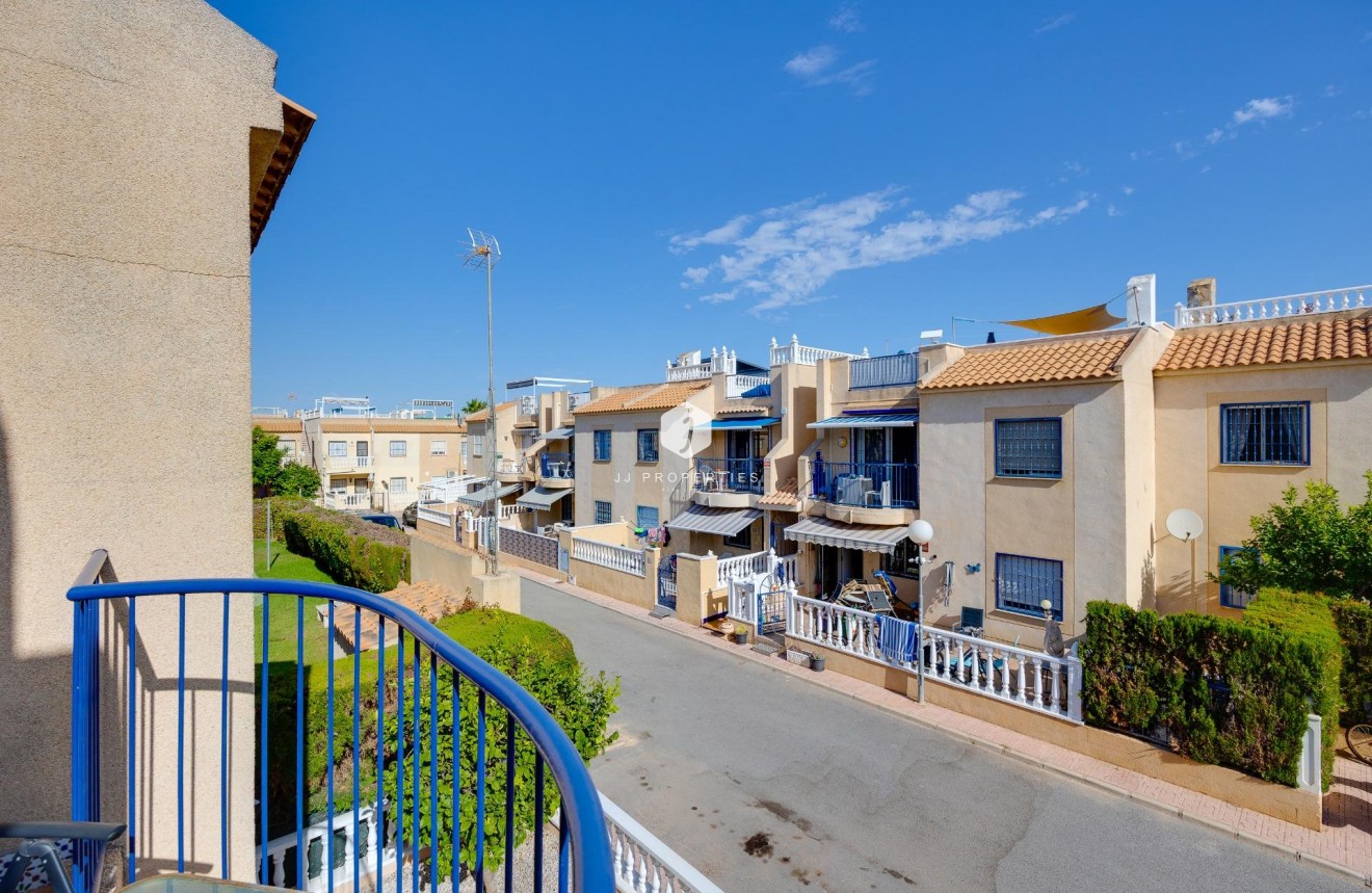 Aus zweiter Hand - Bungalow -
Torrevieja - El chaparral