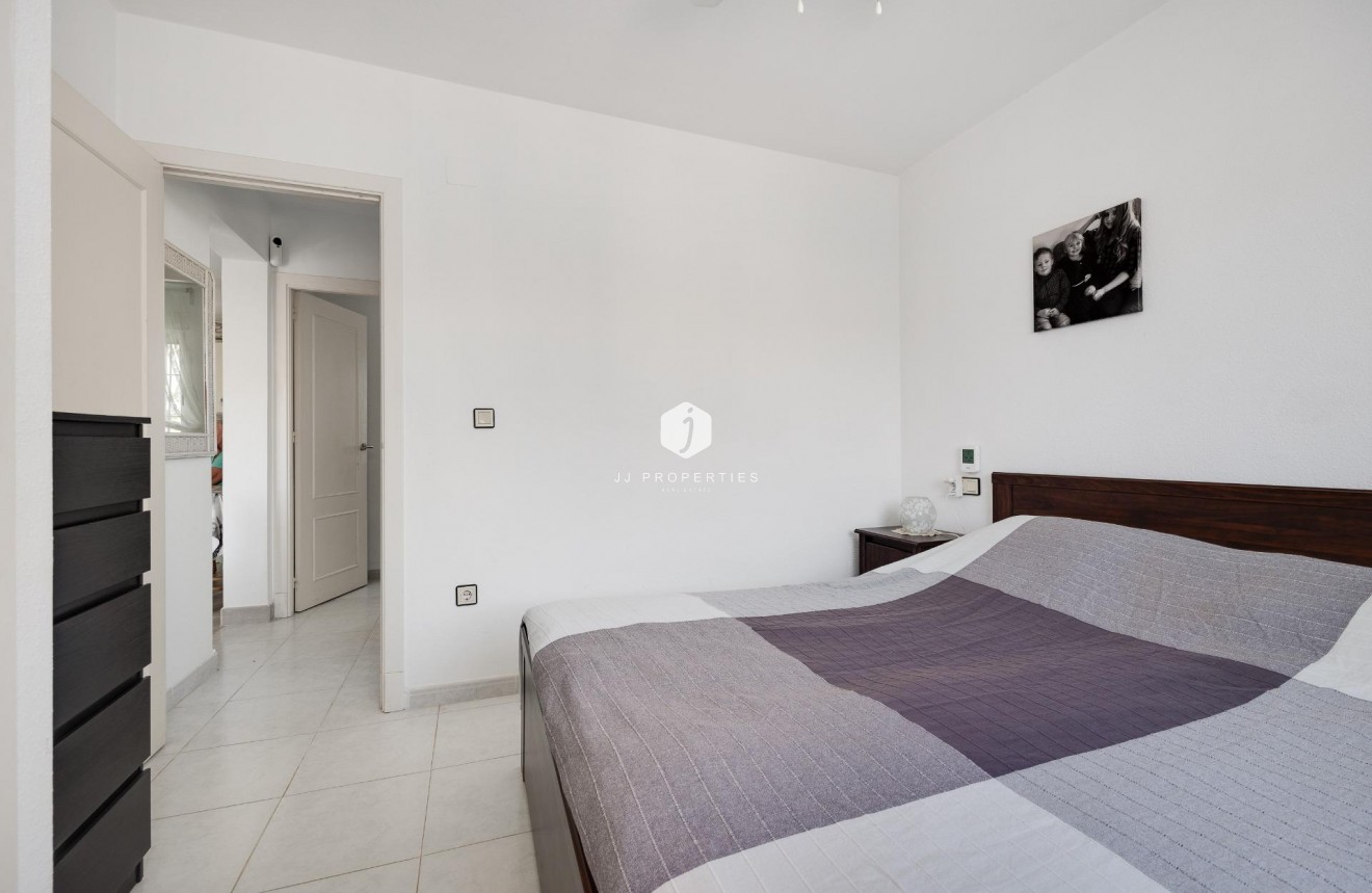 Aus zweiter Hand - Bungalow -
Torrevieja - El chaparral