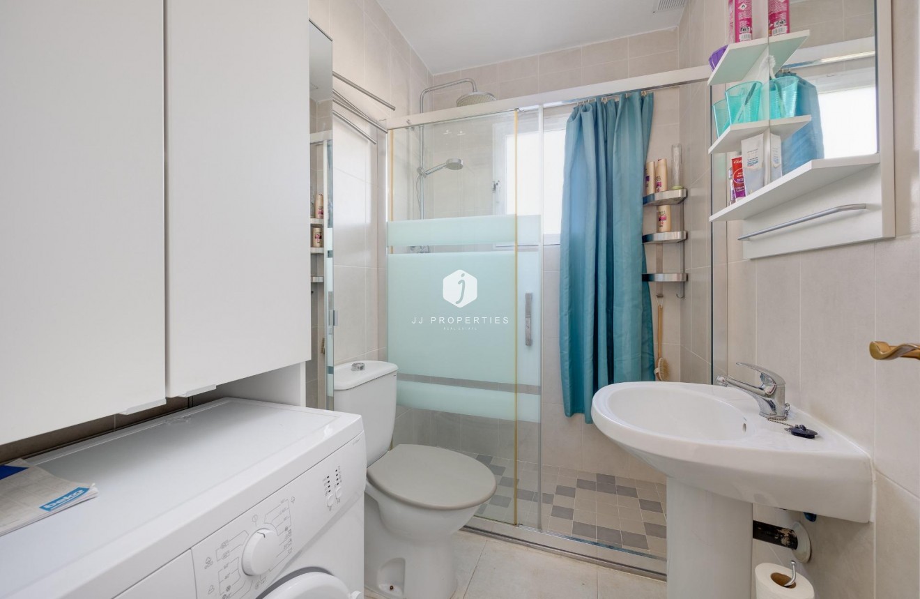 Aus zweiter Hand - Bungalow -
Torrevieja - El chaparral