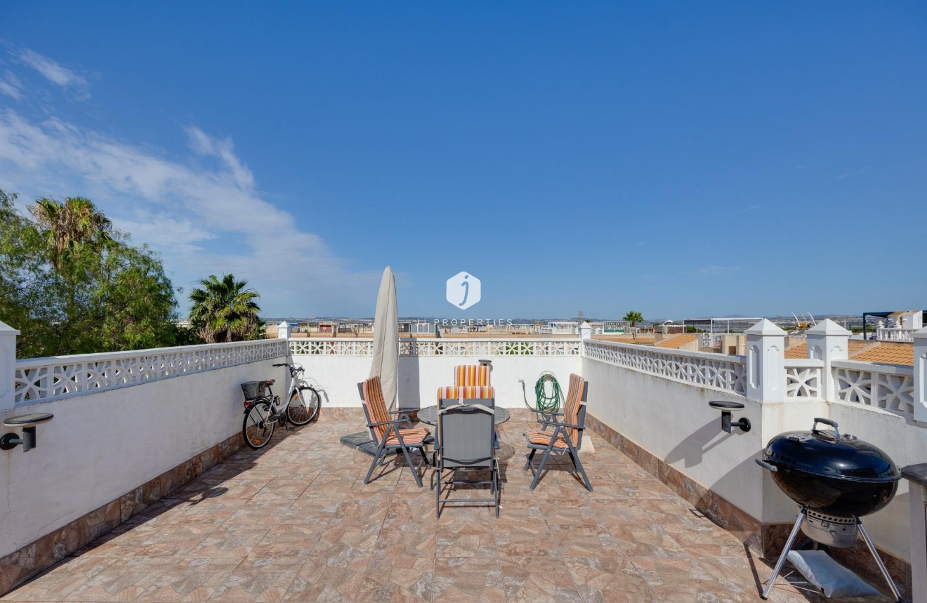 Aus zweiter Hand - Bungalow -
Torrevieja - El chaparral