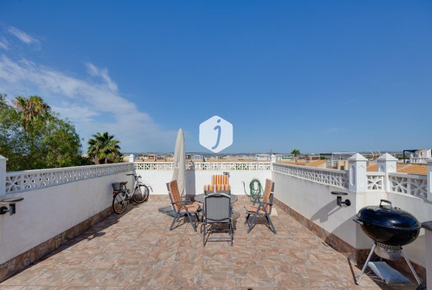 Tweedehands - Bungalow -
Torrevieja - El chaparral