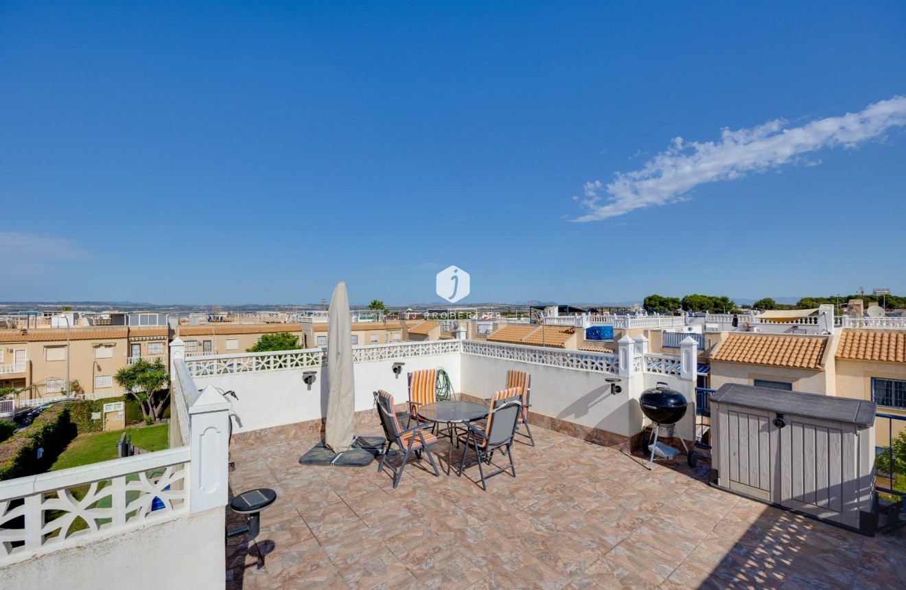 Aus zweiter Hand - Bungalow -
Torrevieja - El chaparral