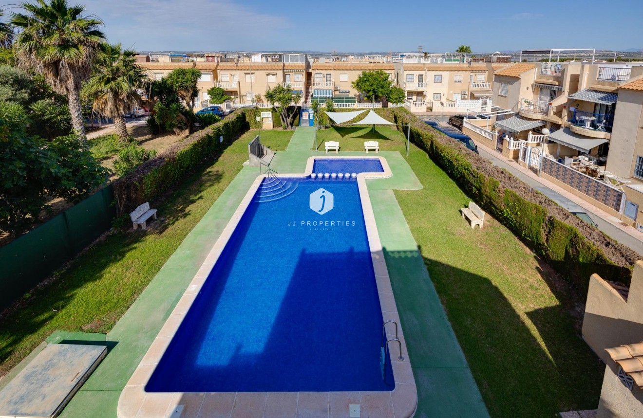 Aus zweiter Hand - Bungalow -
Torrevieja - El chaparral