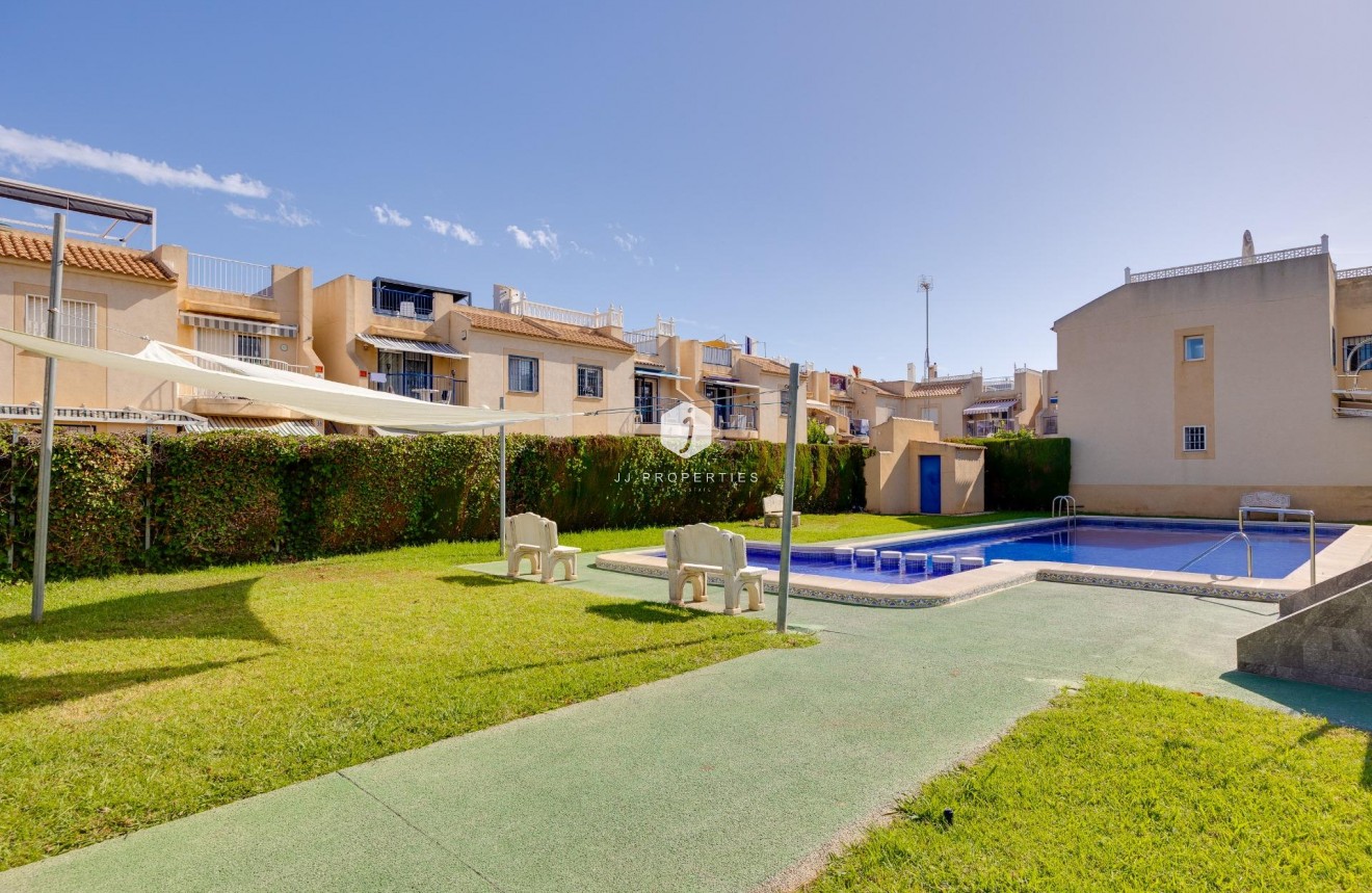 Aus zweiter Hand - Bungalow -
Torrevieja - El chaparral