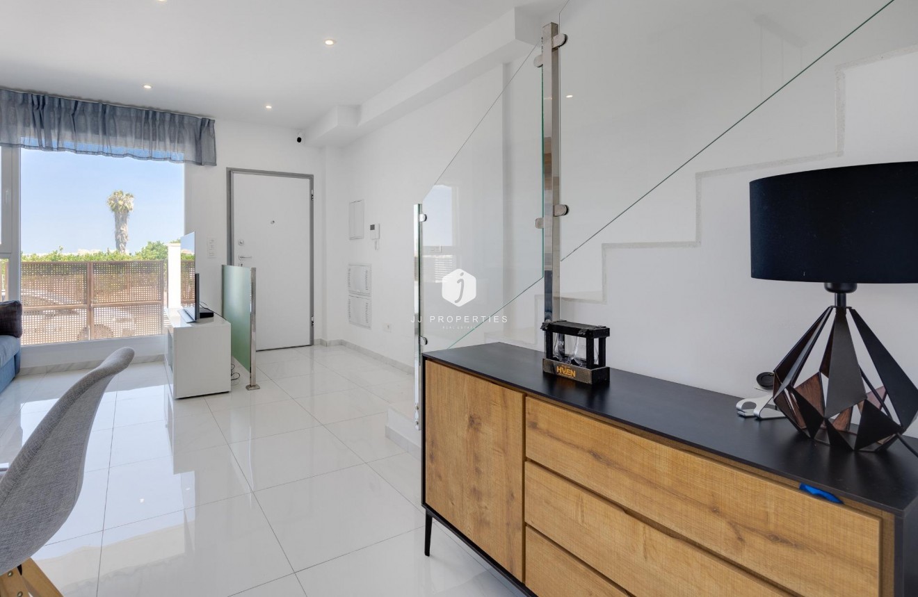 D'occasion - Chalet -
Torrevieja - Los Balcones